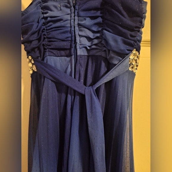 Speechless formal dress size 7 - Picture 5 of 9